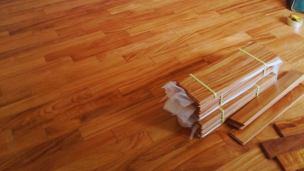 Đồ Cũ Tuệ Anh nhận thu mua sàn gỗ cũ giúp bạn có thêm kinh phí sửa nhà